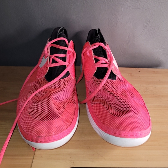 Nike Other - Nike Solarsoft Moccasin Barbie Pink Flash Sneaker Size 13